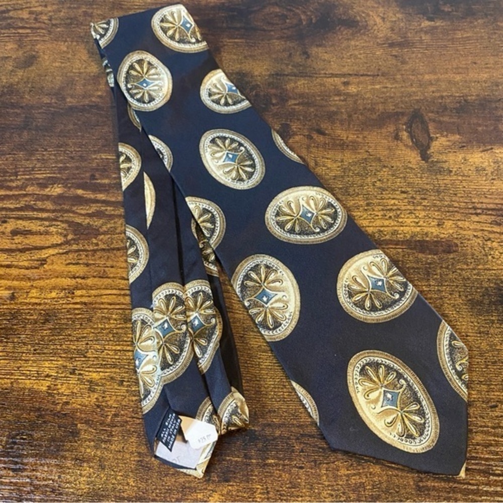 Vintage Christian Dior 100% Silk‎ Navy Gold Medallion Tie NEW 58.5”